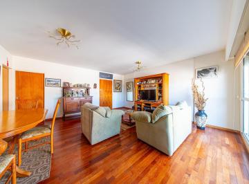 Departamento de 5 ambientes, Rosario · Semipiso 3 Dorm. con Comodin, Cochera y Baulera