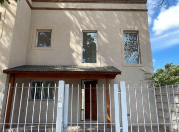 Casa de 3 ambientes, Pilar · Espectaculares Duplex en Venta Apto Inversor
