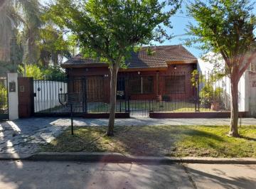 Casa de 5 ambientes, San Miguel · Casa de 187 m² con 3 Dorm. en Venta en Bella Vista