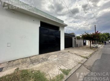 Bodega-Galpón · 280m² · 4 Ambientes · 6 Cocheras · Casa 3 Ambientes Venta Galpón Local - Moron Sur