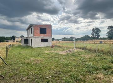 Terreno · 300m² · Playa Chapadmalal, Terreno con Construccion Para Terminar, a 2 Cuadras de Cruz del Sur