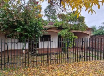 Casa · 70m² · 2 Dormitorios · 2 Cocheras · Casa Paso de La Patria