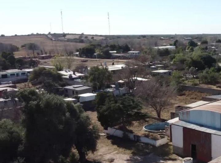 Local comercial · 900m² · 10 Ambientes