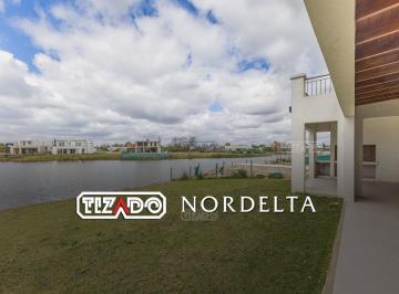 Casa · 230m² · 5 Ambientes · 1 Cochera · Casa en Venta en Santa Ana, Villanueva, Tigre