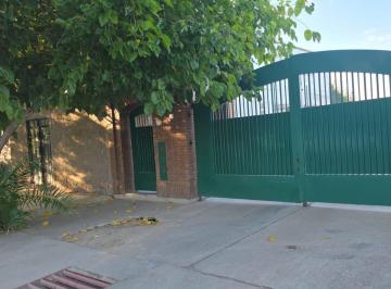 Departamento · 75m² · 3 Ambientes · Excelente Departamento Complejo Cerrado 2 Dorm.