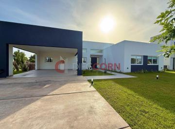 Casa · 220m² · 6 Ambientes · 6 Cocheras · Venta Casa 5 Amb a Estrenar, Terravista, Gral. rodríguez