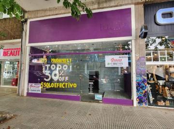Local comercial , San Isidro · Hermoso Local en El Corazón del Centro Comercial de San Isidro