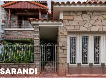 Casa · 162m² · 5 Ambientes · 1 Cochera · Venta: Hermoso Chalet de 5 Ambientes con Patio - Terraza - Cochera