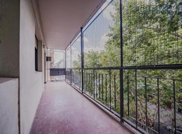 Departamento · 66m² · 4 Ambientes · Departamento de 4 Ambientes con 2 Baños Completos y Gran Balcón Al Frente.