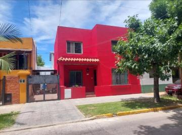 PH · 96m² · 5 Ambientes · 1 Cochera · PH a La Venta en Tigre