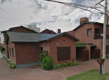PH de 3 ambientes, Miramar · Duplex Amueblado, Ubicado en Calle 31 y 10 en 2 Plantas, 3 Ambientes, Parrilla, Cochera