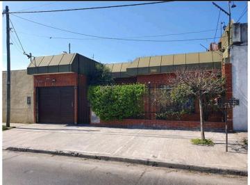 Casa de 2 ambientes, La Matanza · Casa en Venta C/ Cochera en San Justo