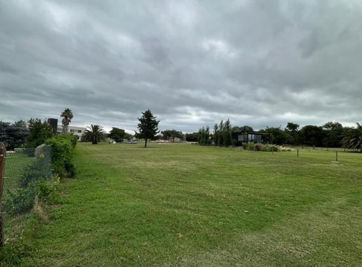 Terreno · 2219m²