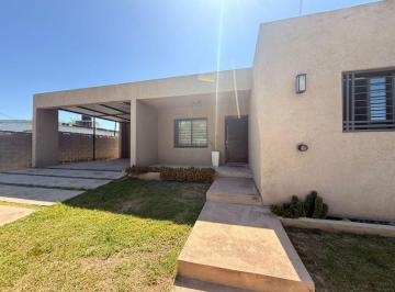 Casa de 6 ambientes, Tanti · Hermosa Casa en Venta en Tanti