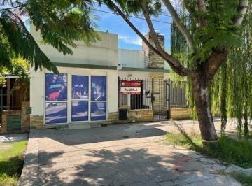 Casa · 300m² · 4 Ambientes · 1 Cochera · Venta Casa 2 Dorm., Uso Comercial - Av Lorenzo Casey, Barrio El Trébol
