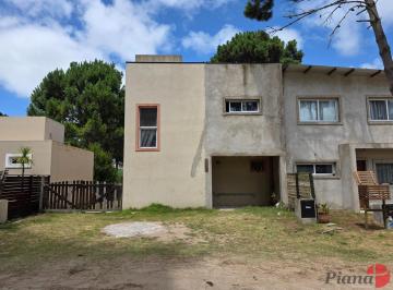 Casa · 67m² · 3 Dormitorios · Casa en Venta - Zona Intermedanos - Cul de Sac Abadejo