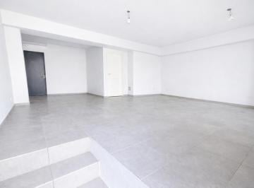Local comercial · 35m² · 1 Ambiente · 1 Cochera · Local Tigre en Boulevard Saenz Peña Puerto de Tigre en Venta con Cochera