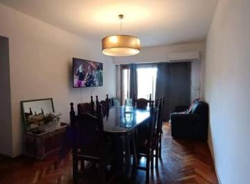Departamento · 59m² · 3 Ambientes · 3 Ambientes con Balcon y Patio en Chacarita!