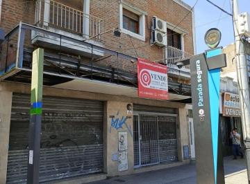 Local comercial de 1 ambiente, Avellaneda · Locales Sobre Av Hipolito Yrigoyen Al 2200