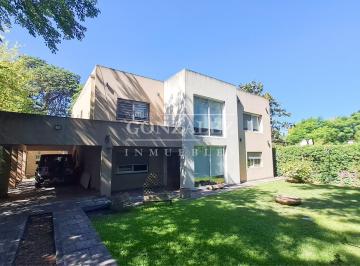 Casa · 370m² · 5 Ambientes · 5 Cocheras · Parque Leloir - Estilo Minimalista - 4 Dorm. - Jardín