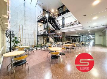 Local comercial · 147m² · Local en Venta Barrio Centro Centro Zona La Favorita Galería Comercial Bar