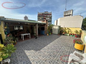 PH · 108m² · 4 Ambientes · PH en Paternal