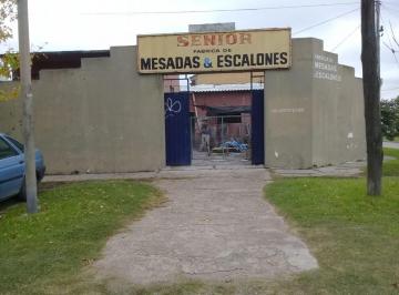 Depósito · 100m² · Esquina Comercial. Terreno con Galpon a Reciclar