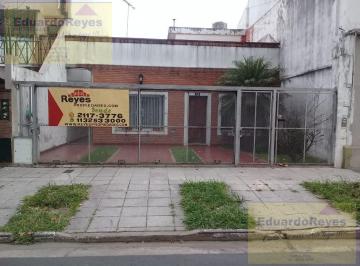 Casa · 225m² · 4 Ambientes · 2 Cocheras · Casa en Lanús Oeste