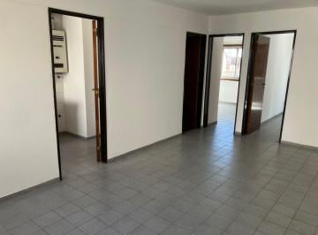Departamento de 3 ambientes Alquiler $ 690.000 · Departamento de 2 Dorm en Barrio Guemes Dueño