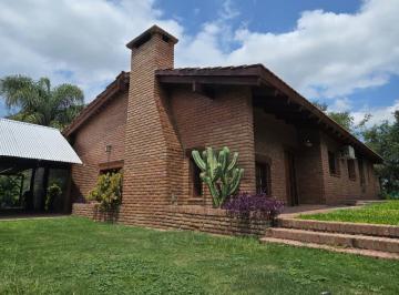 Casa · 238m² · 6 Ambientes · 3 Cocheras · Vendo Casa 4 Dorm Pileta Quincho Villa Warcalde!