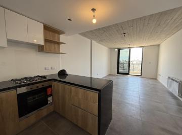 Departamento · 98m² · 3 Ambientes · Departamento en Venta de 2 Dorm. Sobre Av Pellegirni Balcón Contrafrente Amenities