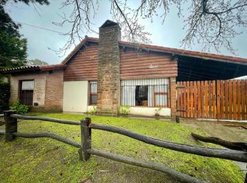 Casa · 116m² · 5 Ambientes · 1 Cochera · Casa en Venta en Villa Gesell