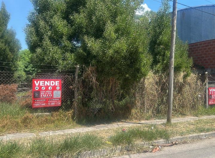 Terreno · 406m²