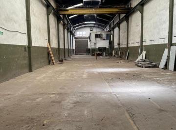 Bodega-Galpón , General San Martín · Galpon 700 m² con Pte. Grua S/ Ruta Nacional N* 8