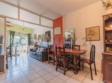 Departamento · 64m² · 3 Ambientes · 1 Cochera · Venta Departamento 3 Ambientes con Cochera en Palermo Hollywood!
