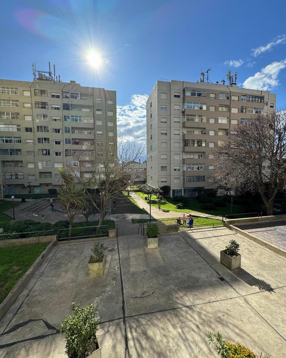 Depto 3 amb, 72m² en Del Puerto, luminoso y con balcón