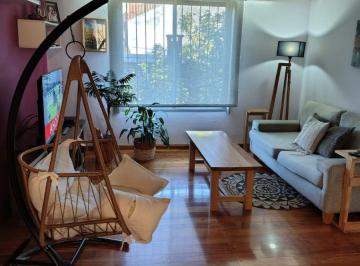 PH de 4 ambientes, Quilmes · Casa PH de 4 Ambientes, con Amplio Jardín y Garage Doble. Lavalle 1110, Don Bosco