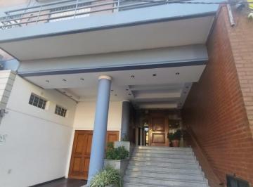 Departamento · 76m² · 3 Ambientes · Departamento en Alquiler 3 Ambientes - Piso 3°