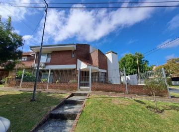 Casa de 5 ambientes, Mar del Plata · Chalet 5 Ambientes - Barrio San Carlos - Mar del Plata