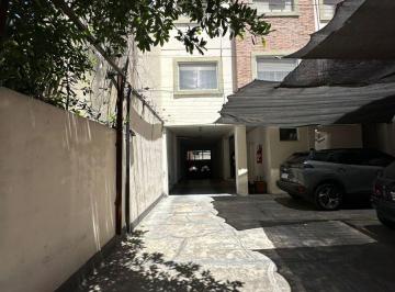 Departamento de 2 ambientes, Lomas de Zamora · Loria y La Av! Cochera! Apto Profesional o Vivienda