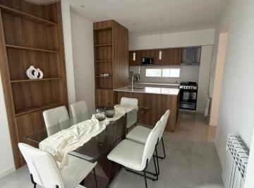 Departamento · 100m² · 3 Ambientes · Departamento Al Frente con Balcón