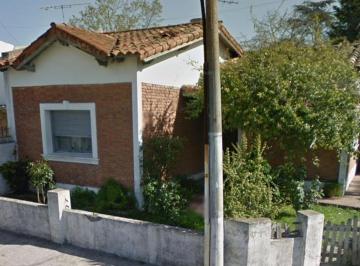 Casa · 75m² · 3 Ambientes · Casa Venta de Dos Dorm., Ringuelet