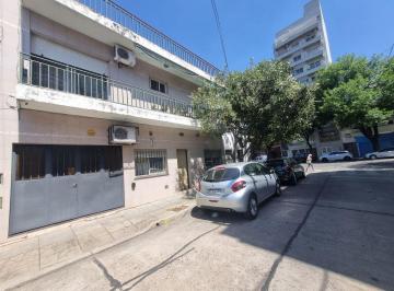 JAK-JAK-5116_2 · Venta Casa 3 Amb con Local Comercial