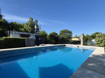 Casa · 80m² · 3 Ambientes · 5 Cocheras · Quinta en San Vicente: Parque Arbolado, Pileta y Potencial de Crecimiento