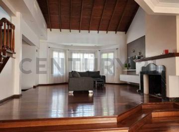 Casa · 345m² · 6 Ambientes · Venta Casa 6 Amb Castelar Norte - Permuta