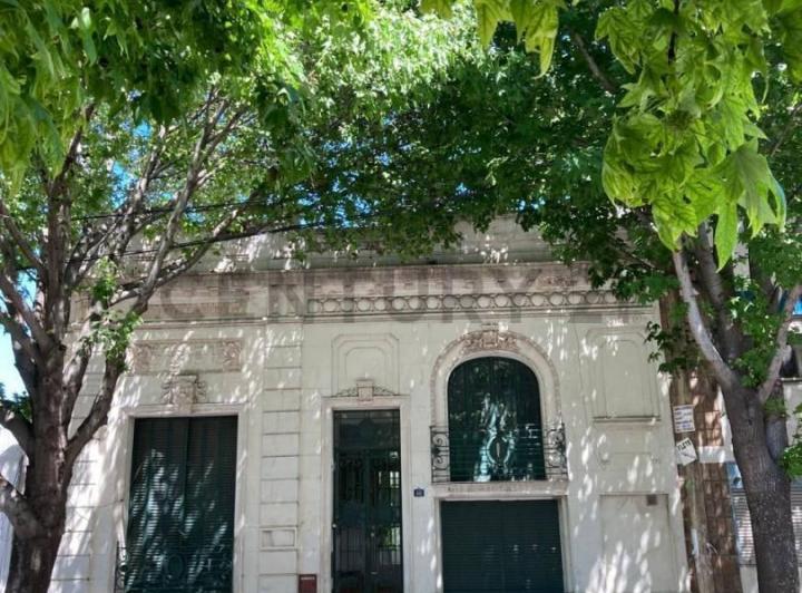 Oficina comercial · 340m² · 8 Ambientes