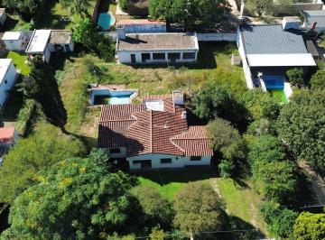 Casa · 1571m² · 9 Ambientes · Terreno Arguello 1571 m² - Fte Colegio Alemán. Factibilidad de 6 Unidades - Ideal Desarrollistas!