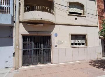 Casa · 341m² · 6 Ambientes · 1 Cochera · Alta Cordoba - Venta - Casa + Galpon. 342 m