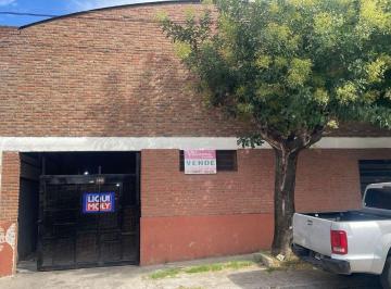 Bodega-Galpón de 2 ambientes, Quilmes · Galpón Totalmente Cubierto con Entrepiso – Ideal Múltiples Destinos