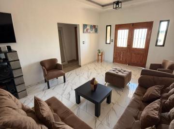 Casa de 4 ambientes, Capitán Sarmiento · Casa, 2 Dormirotios en Venta Capitan Sarmiento